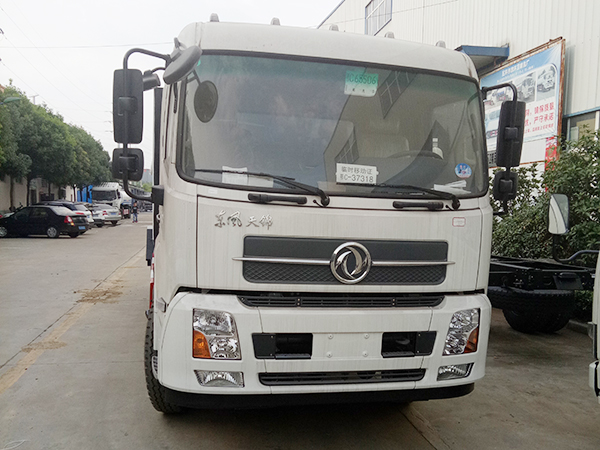 東風天錦12方壓縮垃圾車