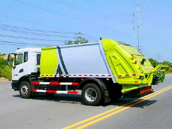 東風(fēng)天錦國六新款12方壓縮式垃圾車