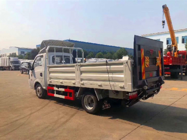 東風(fēng)途逸國(guó)六桶裝垃圾運(yùn)輸車