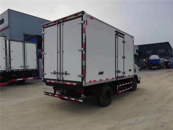 （國六4.2米）大運(yùn)藍(lán)牌冷藏車