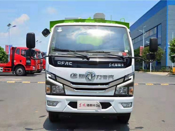 東風多利卡國六5方掃路車